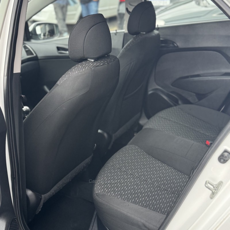 HB20 1.0 COMFORT PLUS 12V FLEX 4P MANUAL - 2018 - NOVO HAMBURGO