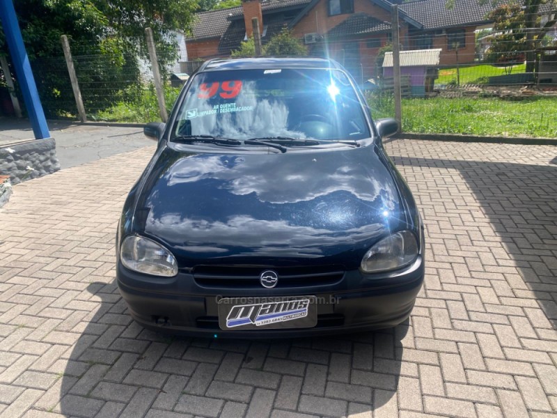 CORSA 1.0 MPF WIND 8V GASOLINA 4P MANUAL - 1999 - CANELA