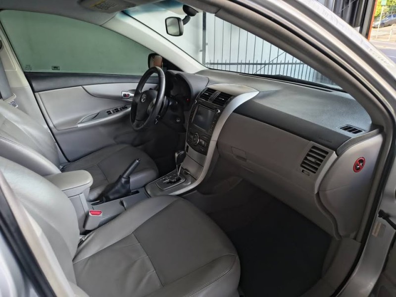 COROLLA 2.0 XEI 16V FLEX 4P AUTOMÁTICO - 2012 - CAXIAS DO SUL