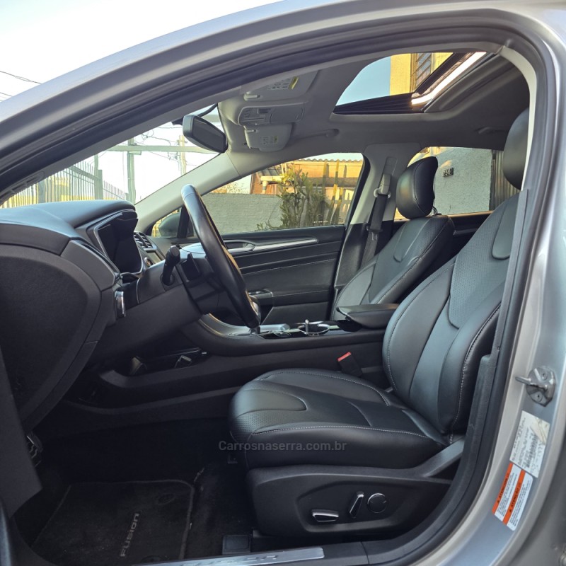 FUSION 2.0 TITANIUM GTDI ECOBOOST FWD GASOLINA 4P AUTOMÁTICO - 2014 - CAXIAS DO SUL