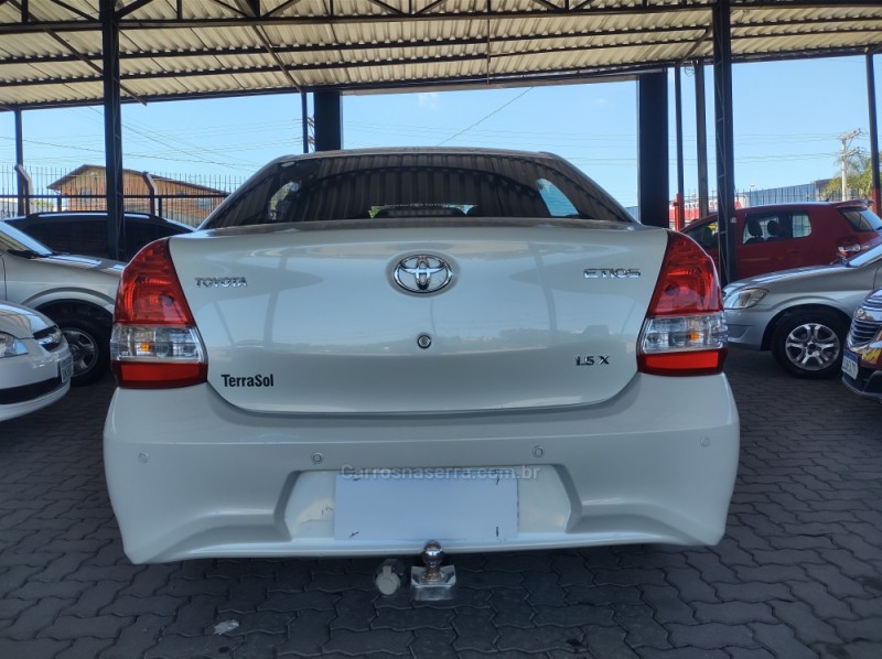 ETIOS 1.5 X PLUS 16V FLEX 4P AUTOMÁTICO - 2018 - CAXIAS DO SUL