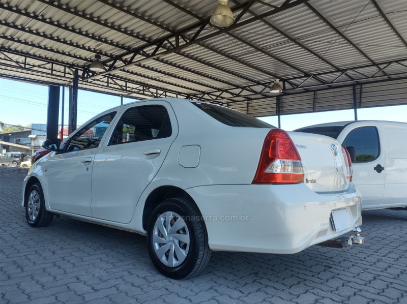 ETIOS 1.5 X PLUS 16V FLEX 4P AUTOMÁTICO - 2018 - CAXIAS DO SUL