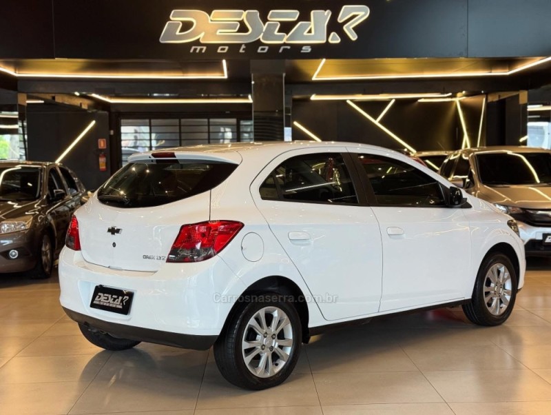 ONIX 1.4 MPFI LTZ 8V FLEX 4P MANUAL - 2014 - NOVO HAMBURGO