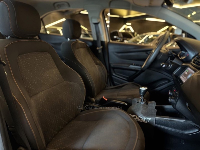 ONIX 1.4 MPFI LTZ 8V FLEX 4P MANUAL - 2014 - NOVO HAMBURGO