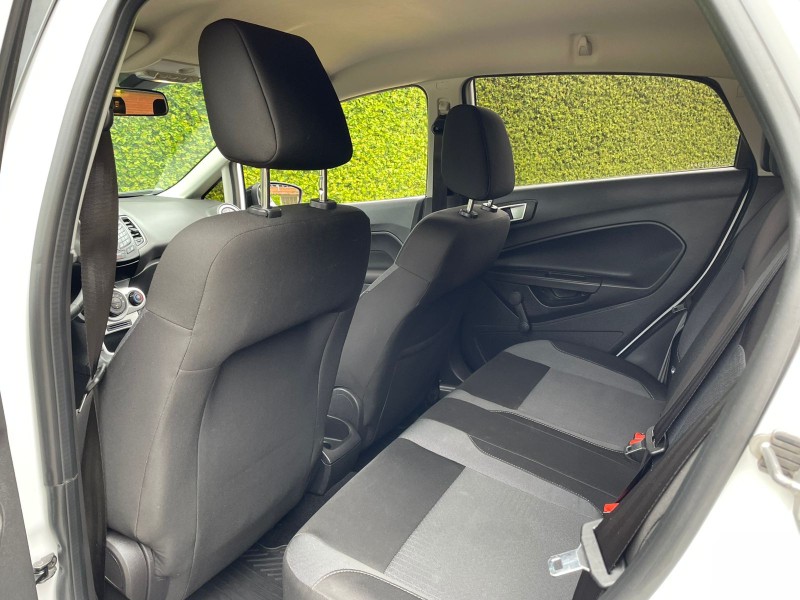 FIESTA 1.6 SE STYLE HATCH 16V FLEX 4P MANUAL - 2019 - FARROUPILHA