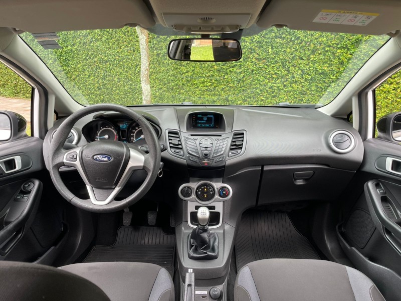 FIESTA 1.6 SE STYLE HATCH 16V FLEX 4P MANUAL - 2019 - FARROUPILHA