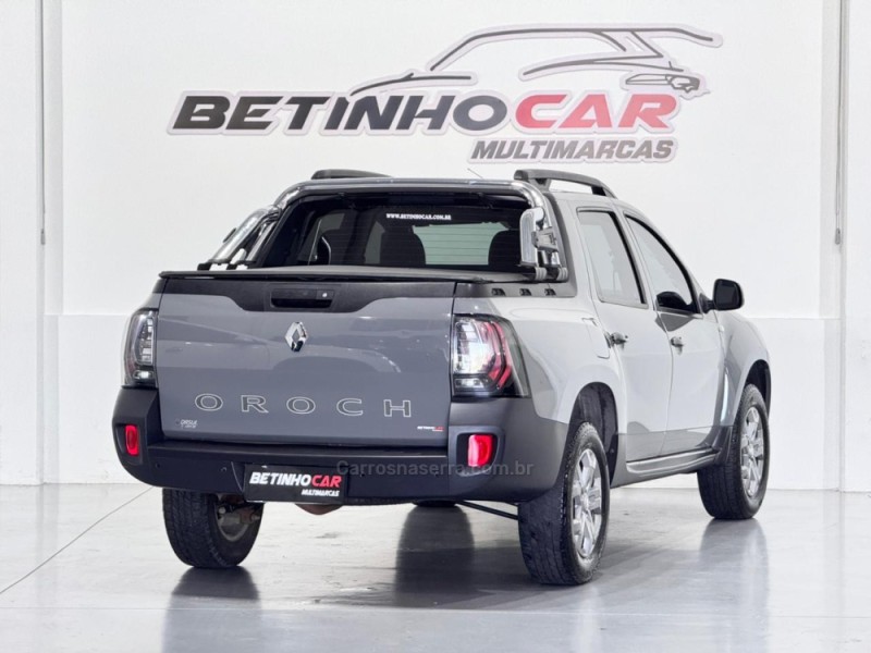 OROCH 1.6 16V SCE INTENSE FLEX 4P MANUAL - 2023 - ESTâNCIA VELHA
