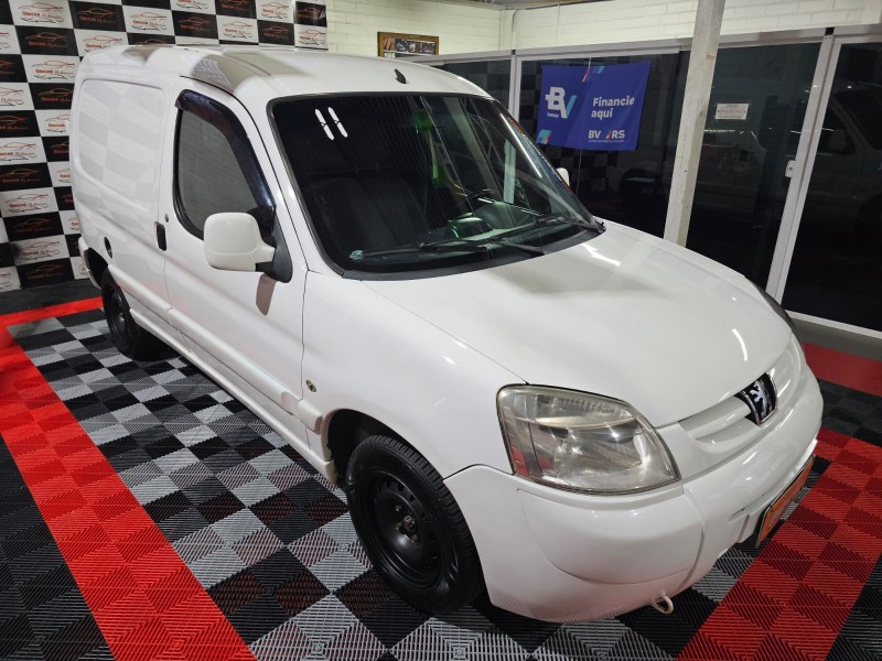 partner 1.6 furgao 800kg 16v flex 3p manual 2011 caxias do sul