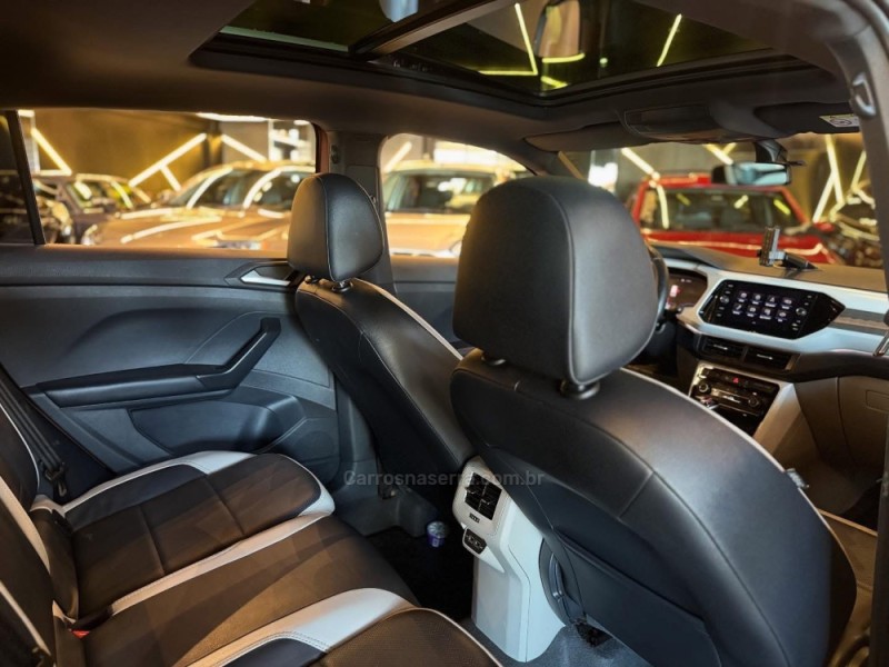 T-CROSS 1.4 HIGHLINE TSI 16V FLEX 4P AUTOMÁTICO - 2020 - NOVO HAMBURGO