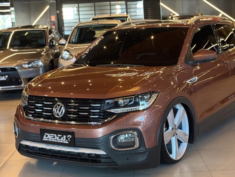 T-CROSS 1.4 HIGHLINE TSI 16V FLEX 4P AUTOMÁTICO - 2020 - NOVO HAMBURGO
