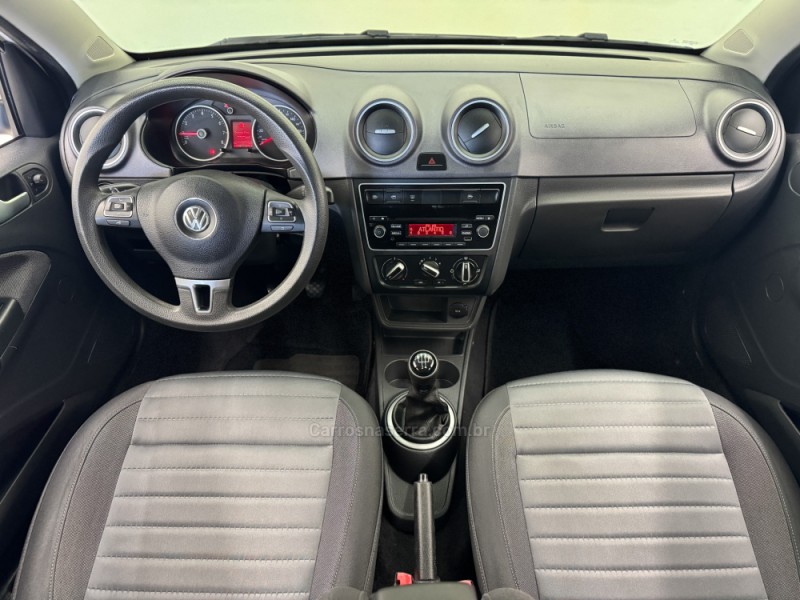 GOL 1.6 MI HIGHLINE 8V FLEX 4P MANUAL - 2014 - CARLOS BARBOSA