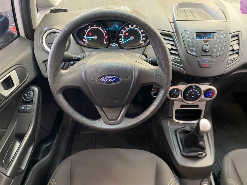 FIESTA 1.6 SE HATCH 16V FLEX 4P MANUAL - 2017 - CAXIAS DO SUL