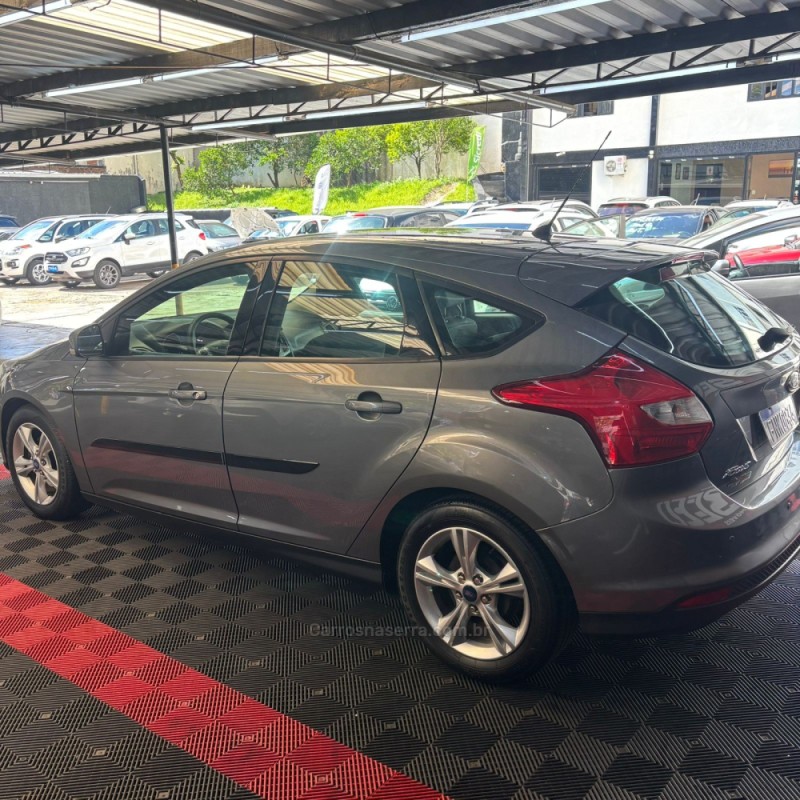 FOCUS 1.6 S HATCH 16V FLEX 4P AUTOMÁTICO - 2014 - PASSO FUNDO