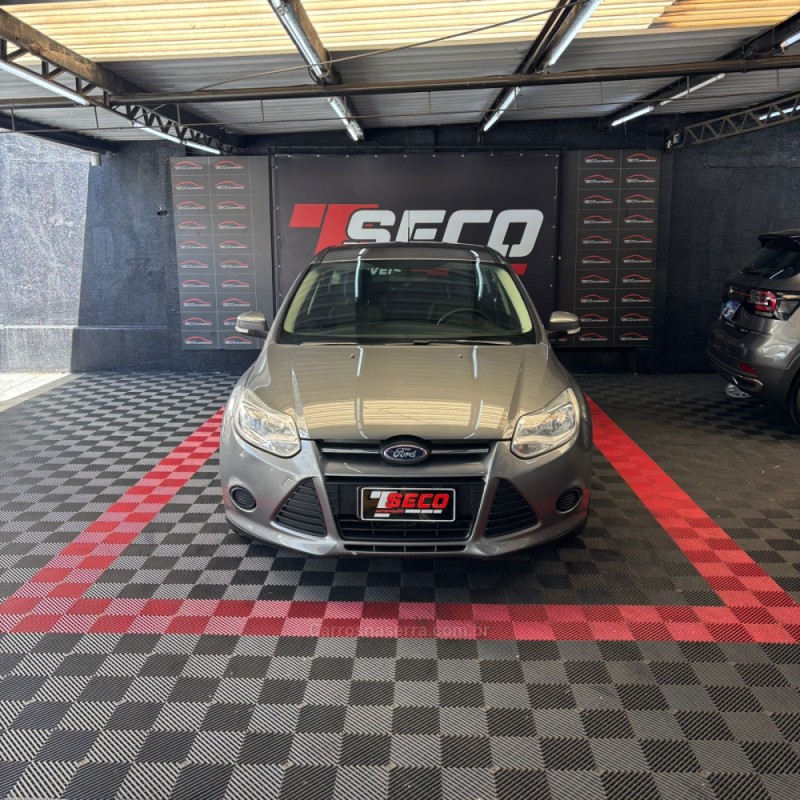 FOCUS 1.6 S HATCH 16V FLEX 4P AUTOMÁTICO - 2014 - PASSO FUNDO