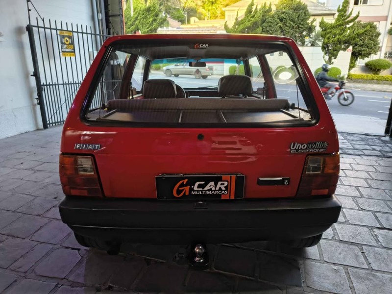UNO 1.0 MILLE ELETRONIC 8V GASOLINA 2P MANUAL - 1993 - CAXIAS DO SUL