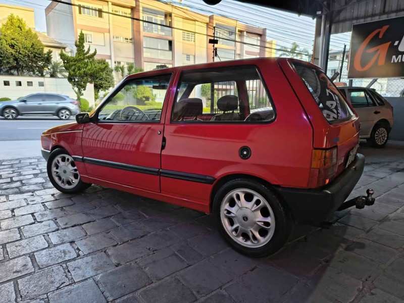 UNO 1.0 MILLE ELETRONIC 8V GASOLINA 2P MANUAL - 1993 - CAXIAS DO SUL