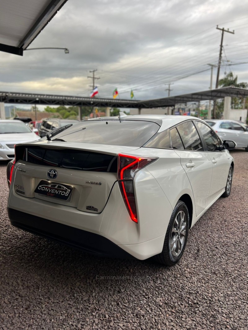 PRIUS 1.8 16V HÍBRIDO 4P AUTOMÁTICO - 2017 - LAJEADO
