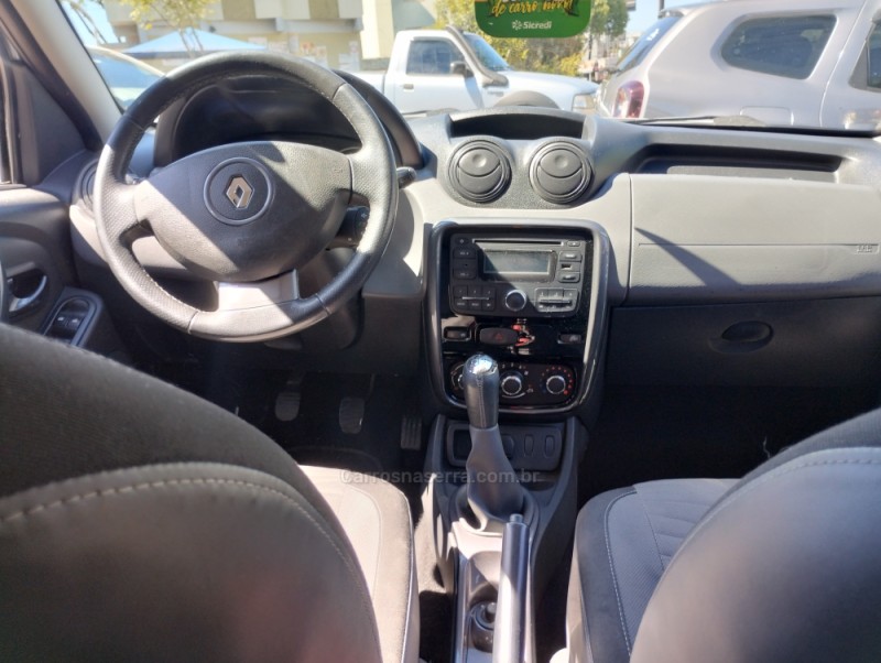 DUSTER 1.6 DYNAMIQUE 4X2 16V FLEX 4P MANUAL - 2012 - CAXIAS DO SUL