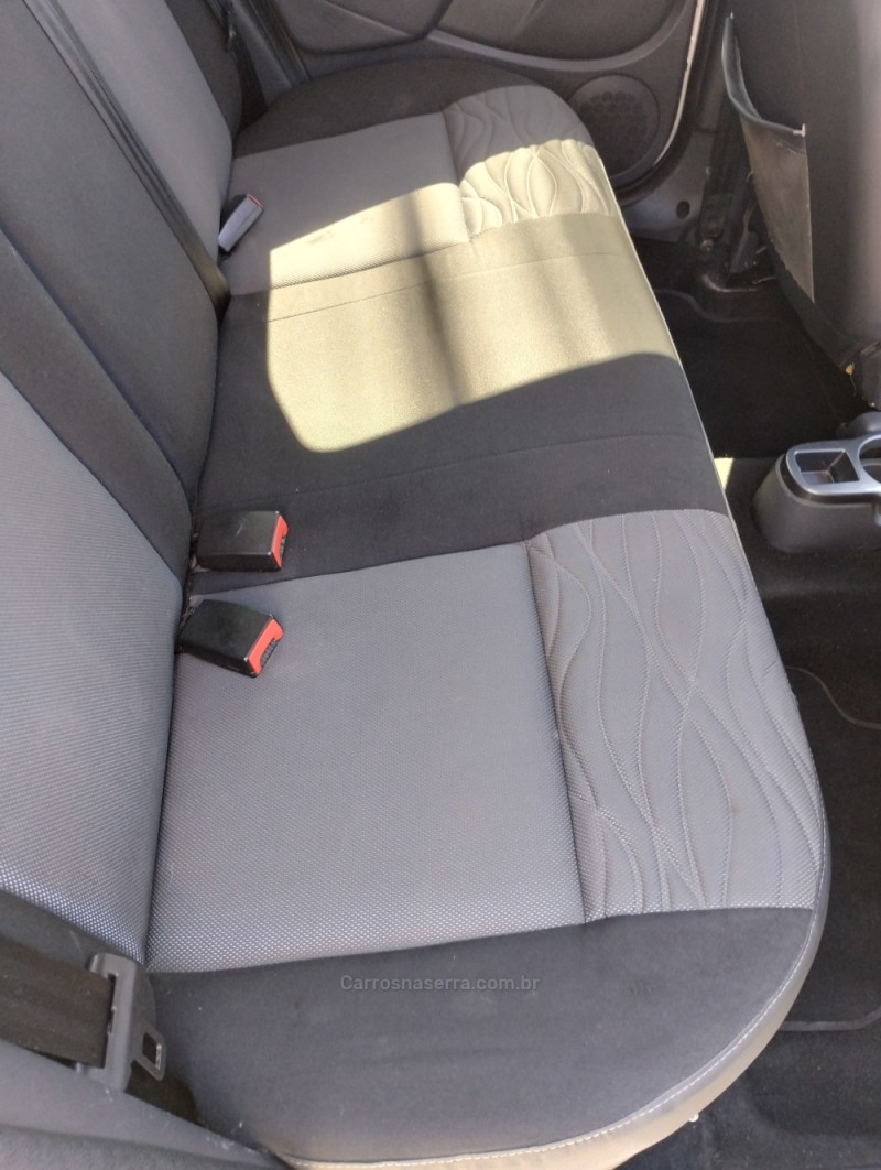 DUSTER 1.6 DYNAMIQUE 4X2 16V FLEX 4P MANUAL - 2012 - CAXIAS DO SUL