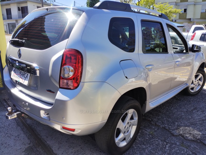 DUSTER 1.6 DYNAMIQUE 4X2 16V FLEX 4P MANUAL - 2012 - CAXIAS DO SUL