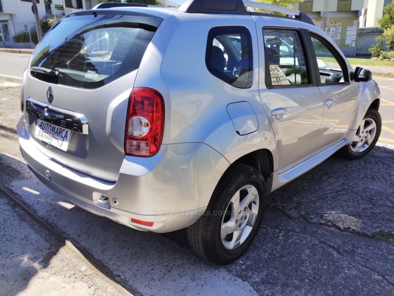DUSTER 1.6 DYNAMIQUE 4X2 16V FLEX 4P MANUAL - 2014 - CAXIAS DO SUL