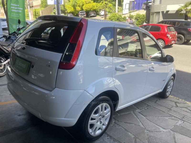 FIESTA 1.6 MPI CLASS HATCH 8V FLEX 4P MANUAL - 2011 - BENTO GONçALVES