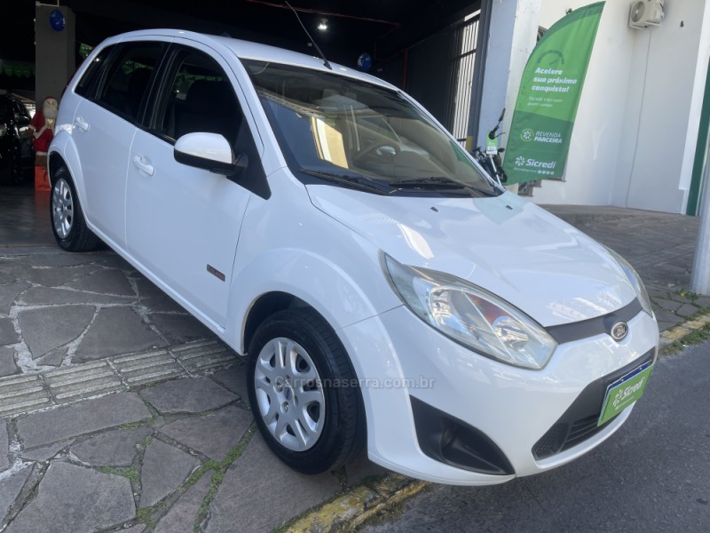 FIESTA 1.6 MPI CLASS HATCH 8V FLEX 4P MANUAL - 2011 - BENTO GONçALVES