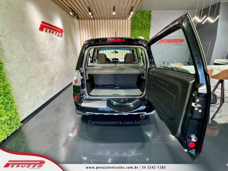 PAJERO TR4 2.0 4X4 16V 140CV FLEX 4P AUTOMÁTICO - 2014 - NOVA PRATA