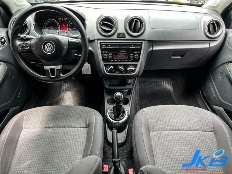 VOYAGE 1.0 I TREND 16V FLEX 4P MANUAL - 2013 - NOVO HAMBURGO