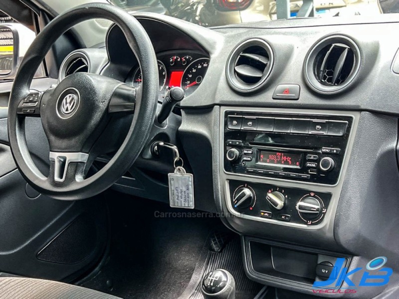 VOYAGE 1.0 I TREND 16V FLEX 4P MANUAL - 2013 - NOVO HAMBURGO