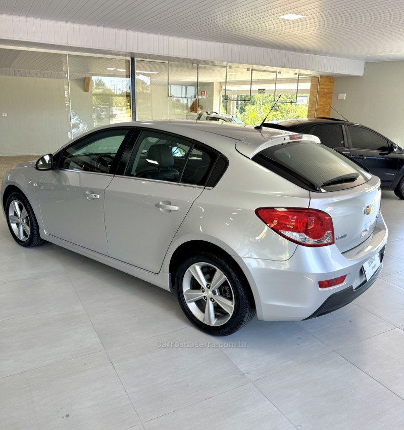CRUZE 1.8 LT SPORT6 16V FLEX 4P AUTOMÁTICO - 2015 - VILA FLORES