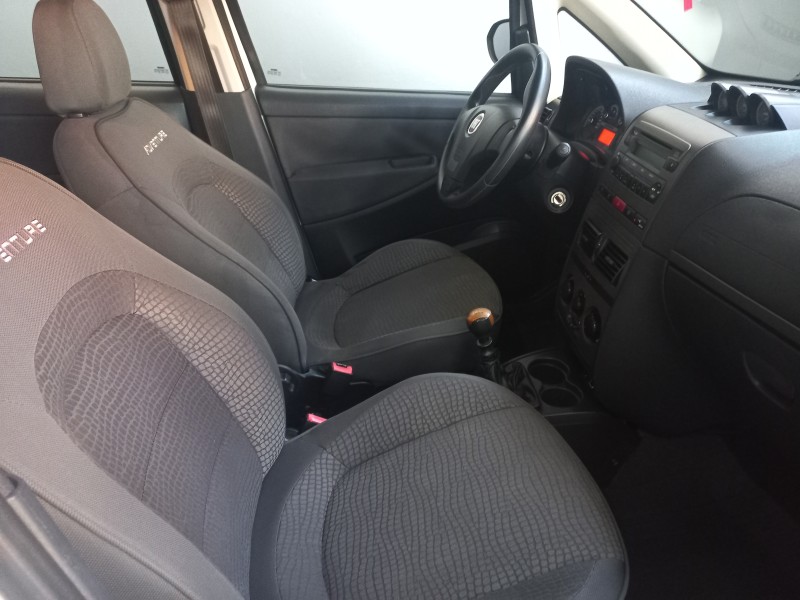 IDEA 1.8 MPI ADVENTURE 8V FLEX 4P MANUAL - 2012 - BENTO GONçALVES