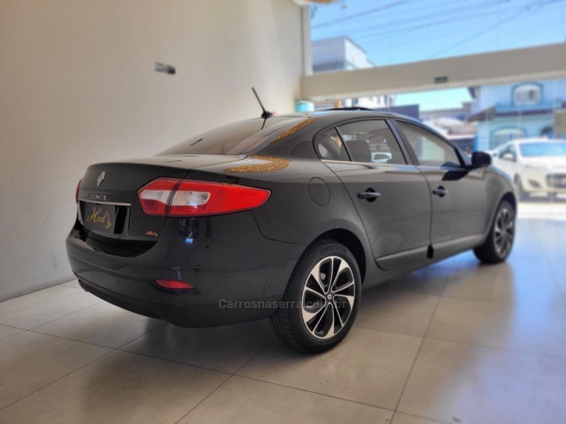 FLUENCE 2.0 PRIVILÉGE 16V FLEX 4P AUTOMÁTICO - 2017 - CANELA