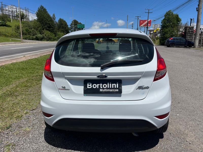 FIESTA 1.6 SE HATCH 16V FLEX 4P AUTOMÁTICO - 2014 - FARROUPILHA