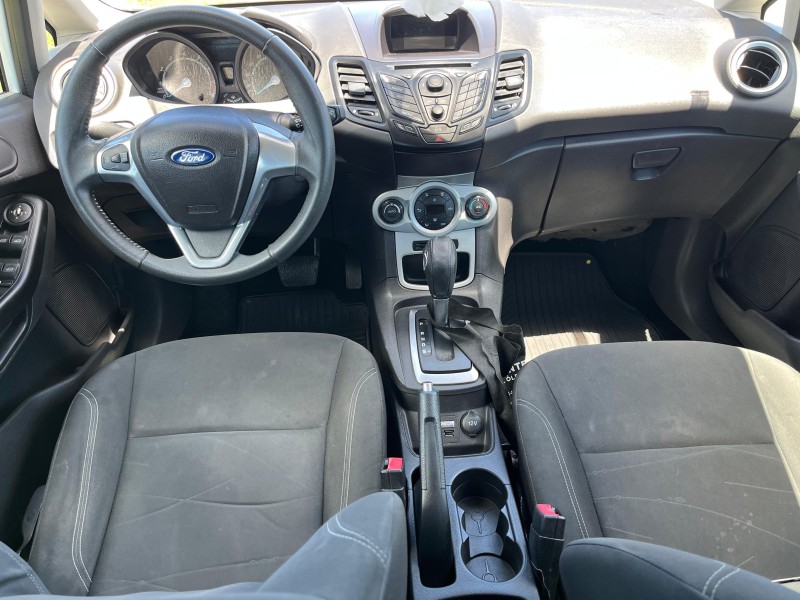 FIESTA 1.6 SE HATCH 16V FLEX 4P AUTOMÁTICO - 2014 - FARROUPILHA