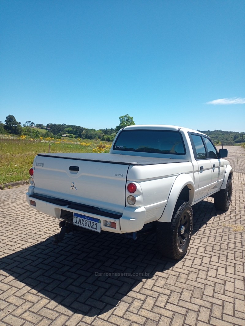 L200 2.5 GLS 4X4 CD 8V DIESEL 4P MANUAL  - 2007 - CAXIAS DO SUL
