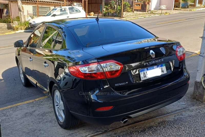 FLUENCE 2.0 DYNAMIQUE 16V FLEX 4P MANUAL - 2014 - FARROUPILHA