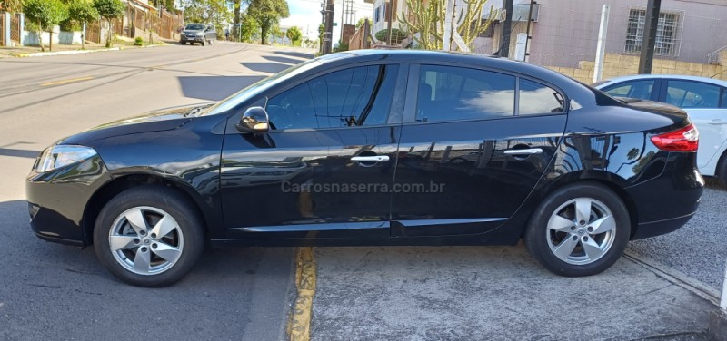 FLUENCE 2.0 DYNAMIQUE 16V FLEX 4P MANUAL - 2014 - FARROUPILHA