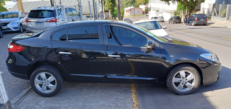 FLUENCE 2.0 DYNAMIQUE 16V FLEX 4P MANUAL - 2014 - FARROUPILHA