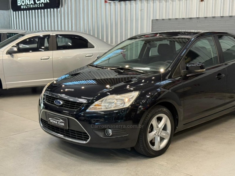 FOCUS 1.6 GLX 8V FLEX 4P MANUAL - 2011 - CAXIAS DO SUL
