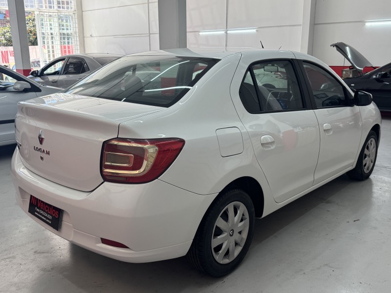 LOGAN 1.0 EXPRESSION 16V FLEX 4P MANUAL - 2015 - CAXIAS DO SUL