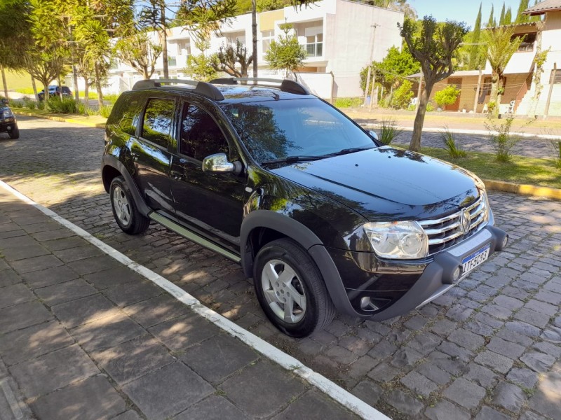 DUSTER 1.6 DYNAMIQUE 4X2 16V FLEX 4P MANUAL - 2013 - FARROUPILHA