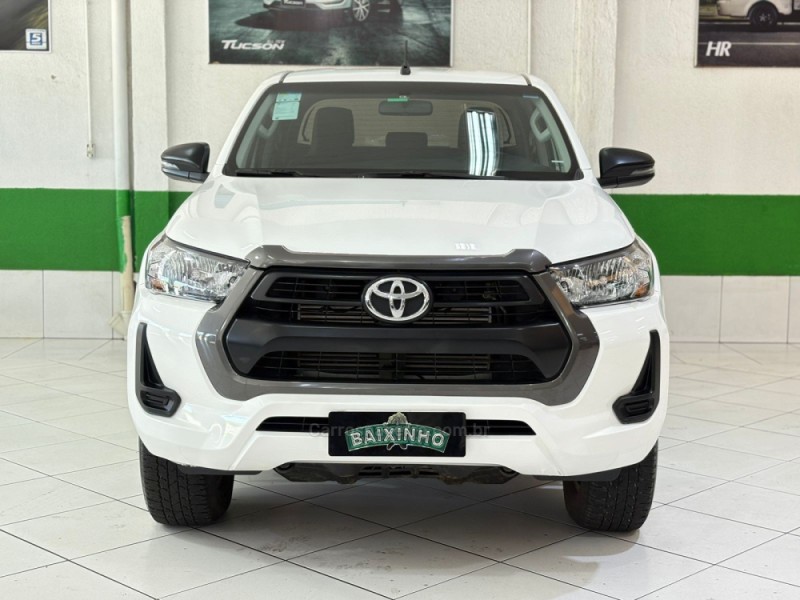 HILUX 2.8 4X4 D-4D CD TURBO 16V DIESEL 4P AUTOMÁTICO - 2024 - SAPUCAIA DO SUL