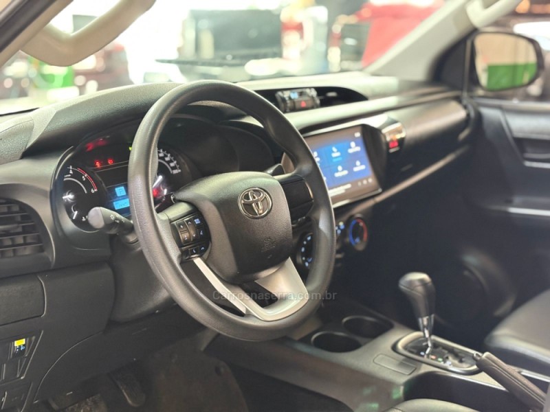 HILUX 2.8 4X4 D-4D CD TURBO 16V DIESEL 4P AUTOMÁTICO - 2024 - SAPUCAIA DO SUL