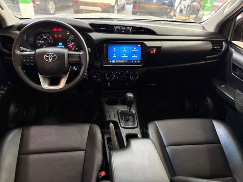 HILUX 2.8 4X4 D-4D CD TURBO 16V DIESEL 4P AUTOMÁTICO - 2024 - SAPUCAIA DO SUL