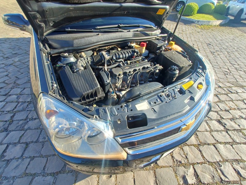 VECTRA 2.0 MPFI ELEGANCE 8V FLEX 4P MANUAL - 2011 - FLORES DA CUNHA