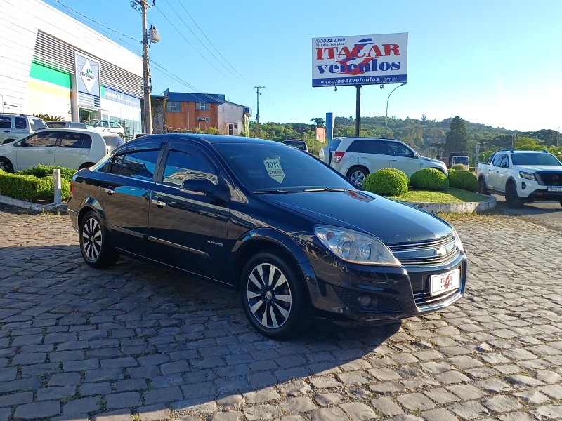 VECTRA 2.0 MPFI ELEGANCE 8V FLEX 4P MANUAL