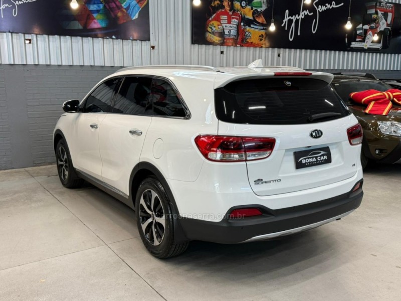 SORENTO 3.3 EX V6 24V GASOLINA 4P 7 LUGARES AUTOMATICO - 2016 - CAXIAS DO SUL