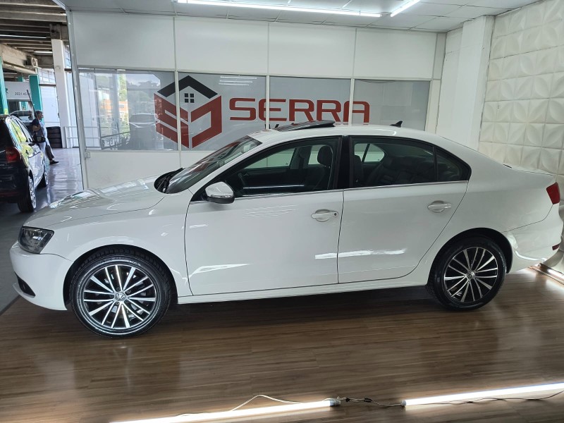 JETTA 2.0 TSI HIGHLINE 200CV GASOLINA 4P TIPTRONIC - 2012 - CAXIAS DO SUL