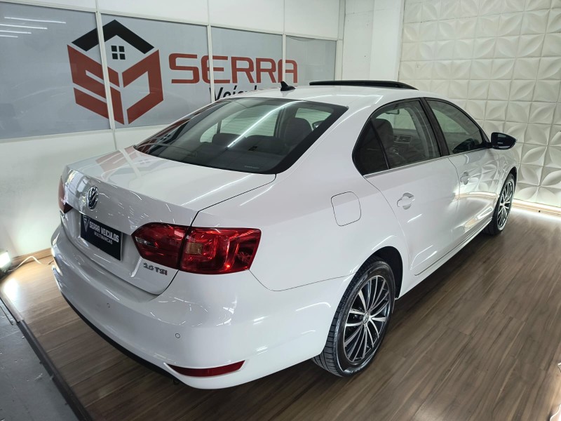 JETTA 2.0 TSI HIGHLINE 200CV GASOLINA 4P TIPTRONIC - 2012 - CAXIAS DO SUL